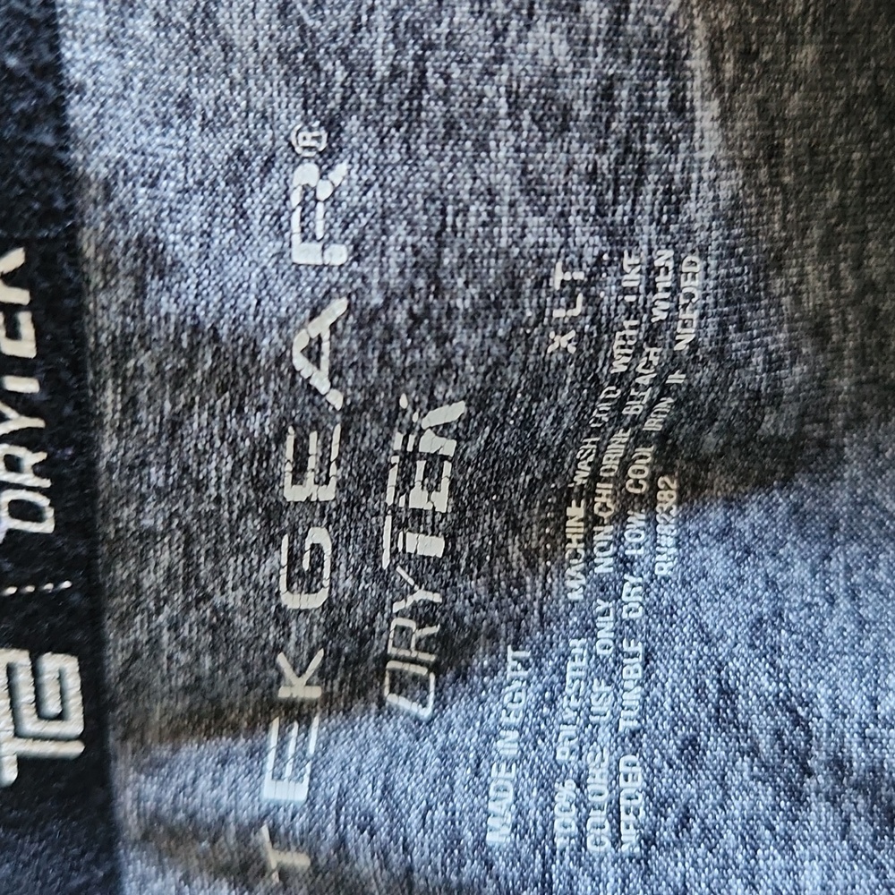 Tek Gear Dry Tek Grey & Black Performance Shirt - Picture 10 of 10